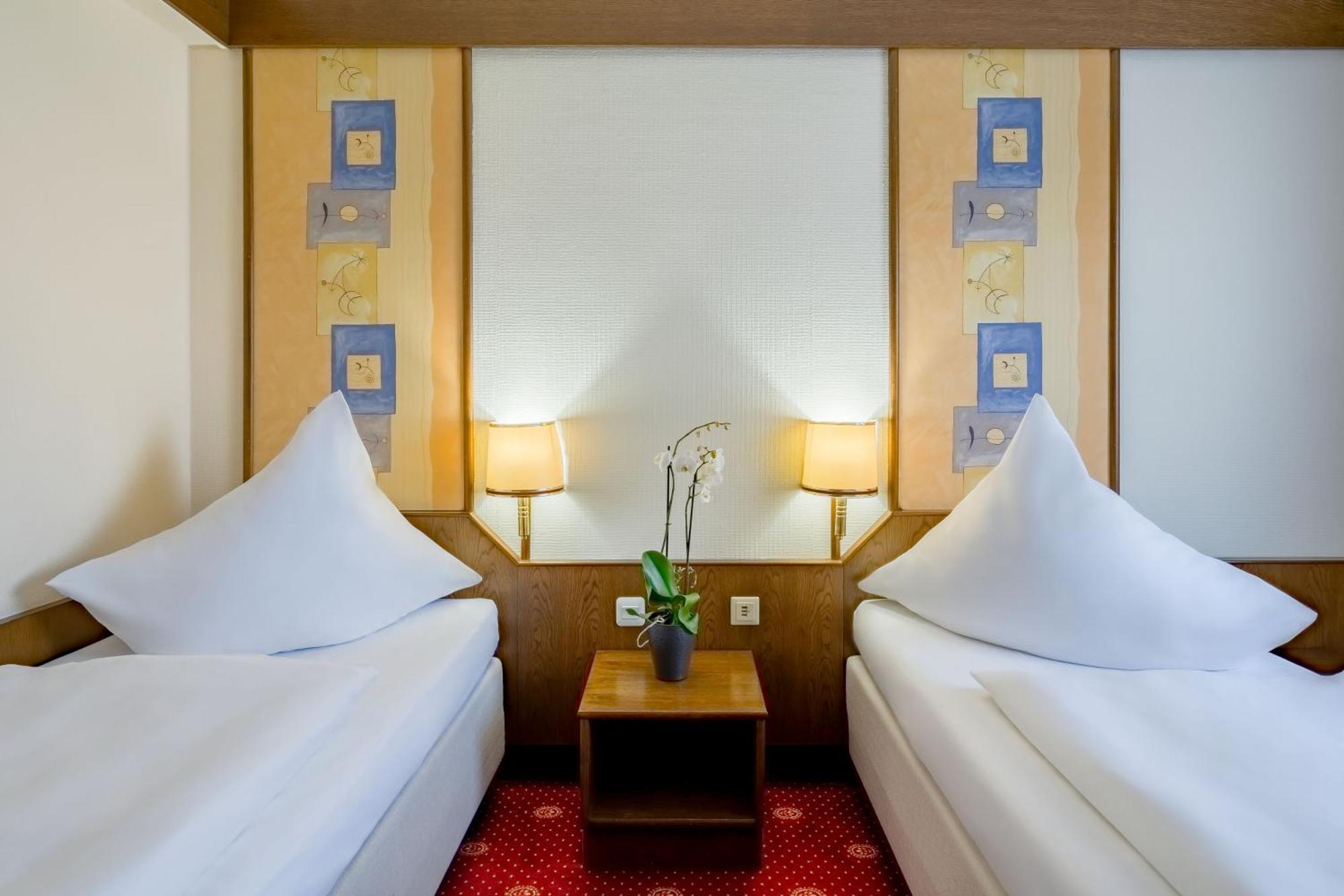 Aspire Oldenburg, Trademark Collection By Wyndham ภายนอก รูปภาพ