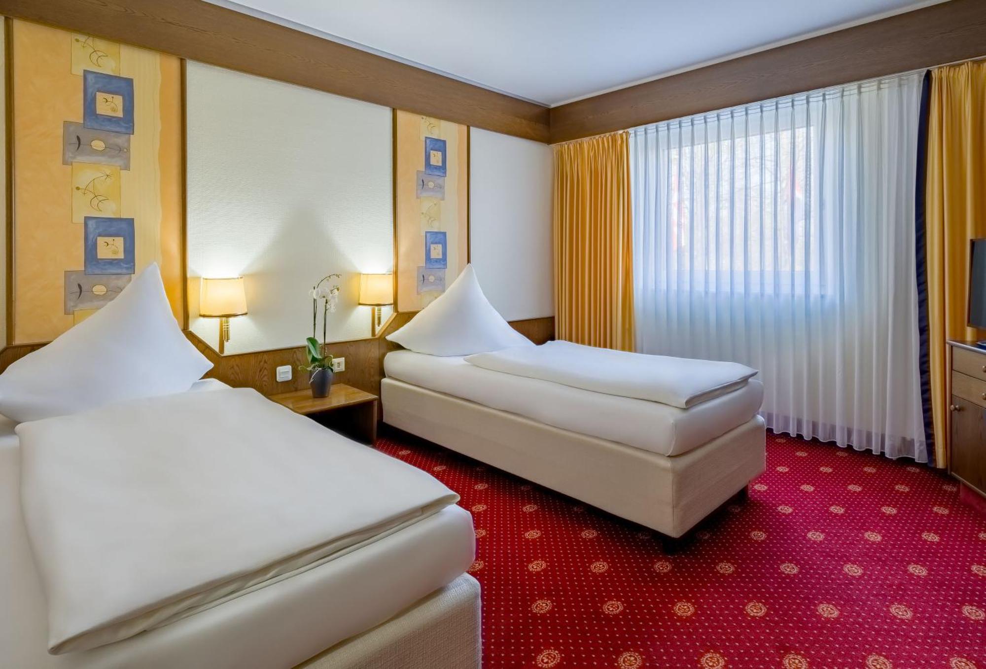 Aspire Oldenburg, Trademark Collection By Wyndham ภายนอก รูปภาพ